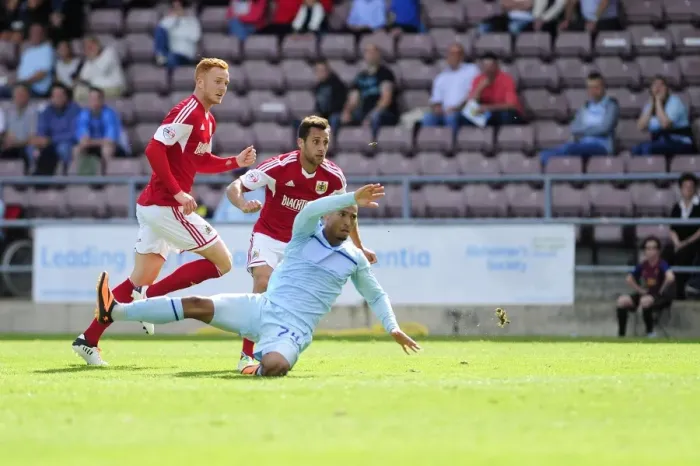 Framed Print : Sam Baldock Scores for Bristol City against Coventry in Sky Bet League One, August 2013 Framed Print : Sam Baldock Scores for Bristol City against Coventry in Sky Bet League One, August 2013