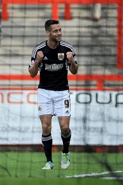Sam Baldock's Game-Winning Goal for Bristol City against Stevenage, April 2014