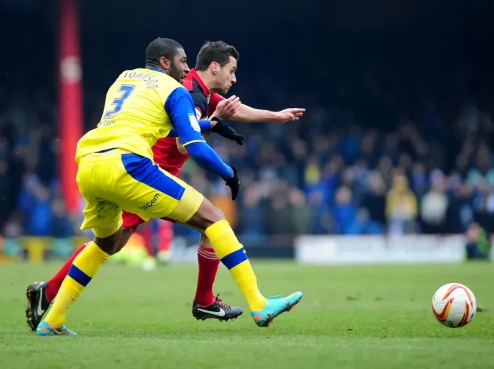 Framed Print : Sam Baldock's Slick Moves: Outmaneuvering Sheffield Wednesday's Defense (Bristol City vs Sheffield Wednesday) Framed Print : Sam Baldock's Slick Moves: Outmaneuvering Sheffield Wednesday's Defense (Bristol City vs Sheffield Wednesday)