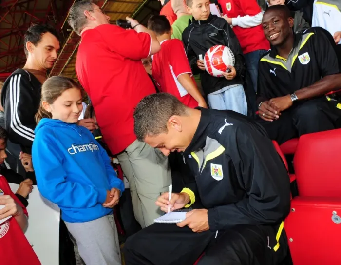 Framed Print : Behind the Scenes: 09-10 Bristol City FC First Team Open Day at the Training Ground Framed Print : Behind the Scenes: 09-10 Bristol City FC First Team Open Day at the Training Ground
