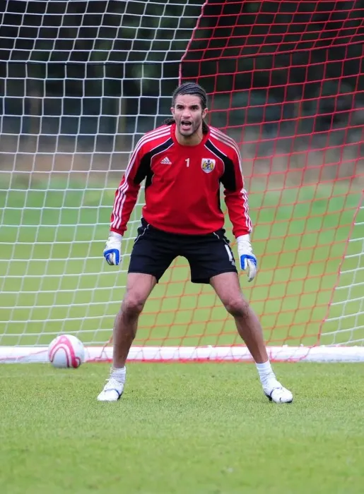 Framed Print : Behind the Scenes: Bristol City First Team Training Ahead of Season 10-11 (January 13, 2011)