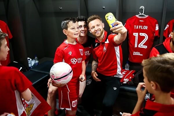 Behind the Scenes: Bristol City Mascots in the Team's Dressing Room before the Match (2017)