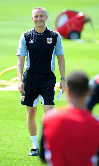 Framed Print : Behind the Scenes: Keith Miljen at Work – Pre-Season Training with Bristol City FC