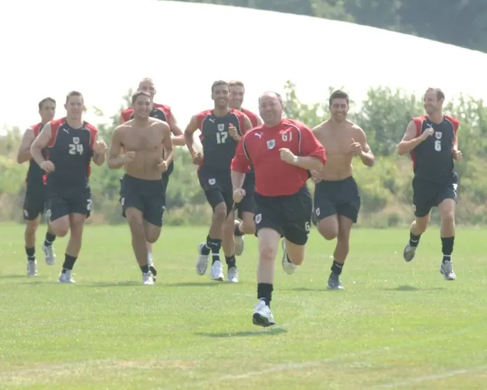 Framed Print : Behind the Scenes: A Peek into Bristol City FC Training Ground - 2006-07 (Training Sessions) Framed Print : Behind the Scenes: A Peek into Bristol City FC Training Ground - 2006-07 (Training Sessions)