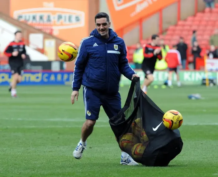 Framed Print : Scott Murray at Work: Bristol City Kit Manager during Sheffield United vs. Bristol City, Sky Bet League One (2014) Framed Print : Scott Murray at Work: Bristol City Kit Manager during Sheffield United vs. Bristol City, Sky Bet League One (2014)