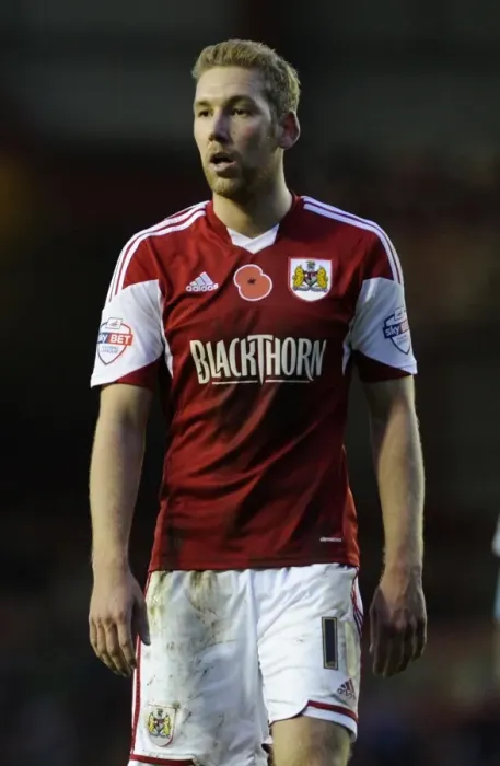 Framed Print : Scott Wagstaff in Action: FA Cup First Round - Bristol City vs Dagenham and Redbridge at Ashton Gate Framed Print : Scott Wagstaff in Action: FA Cup First Round - Bristol City vs Dagenham and Redbridge at Ashton Gate