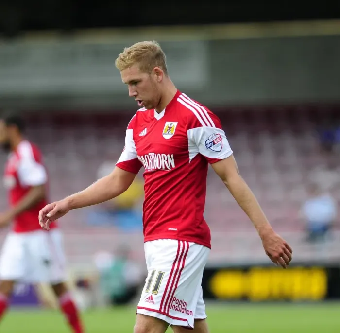 Framed Print : Scott Wagstaff of Bristol City in Action Against Coventry, Sky Bet League One, 2013 Framed Print : Scott Wagstaff of Bristol City in Action Against Coventry, Sky Bet League One, 2013