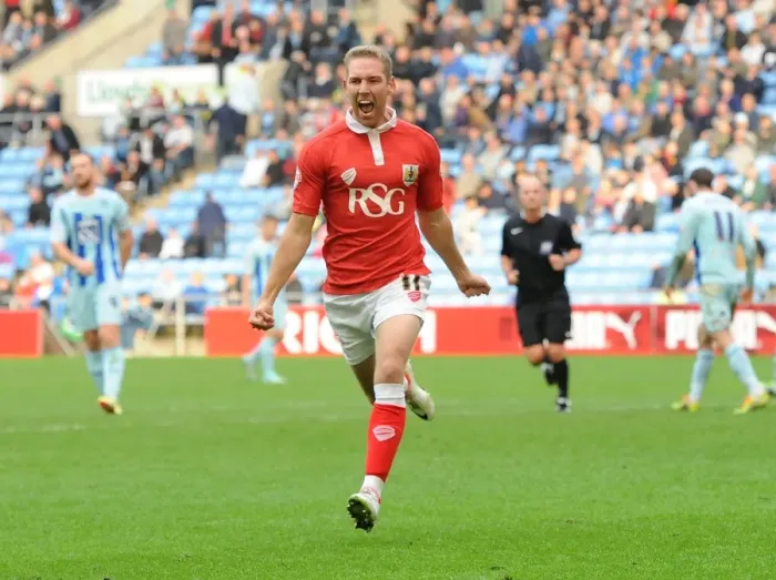 Framed Print : Scott Wagstaff Scores Game-Winning Goal for Bristol City in Sky Bet League One Framed Print : Scott Wagstaff Scores Game-Winning Goal for Bristol City in Sky Bet League One