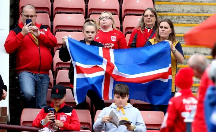 Framed Print : Sea of Bristol City Fans at Oakwell Stadium