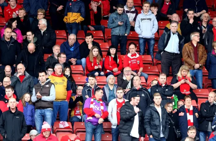 Framed Print : Sea of Bristol City Fans at Oakwell Stadium during Barnsley vs. Bristol City, Sky Bet Championship (2016) Framed Print : Sea of Bristol City Fans at Oakwell Stadium during Barnsley vs. Bristol City, Sky Bet Championship (2016)