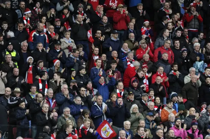 Framed Print : A Sea of Passion: Bristol City vs Charlton Athletic at Ashton Gate, December 2015 Framed Print : A Sea of Passion: Bristol City vs Charlton Athletic at Ashton Gate, December 2015