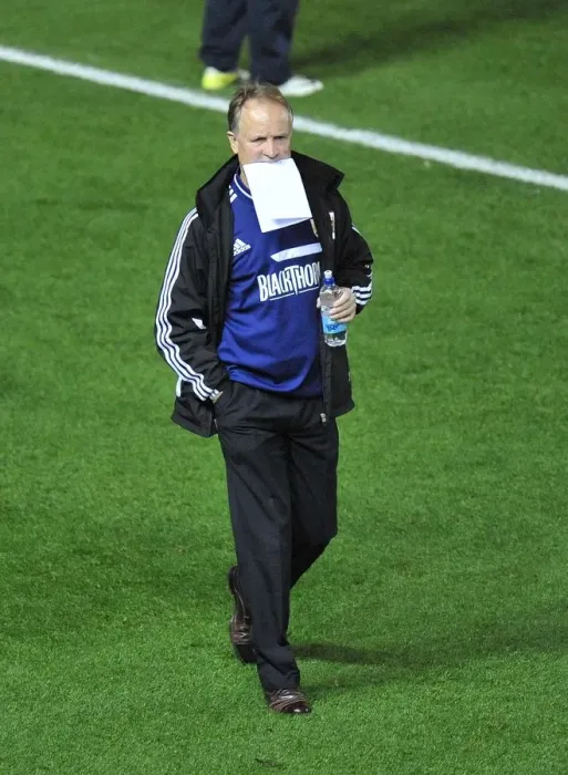 Framed Print : Sean O'Driscoll Leads Bristol City at Ashton Gate Against Crawley Town, November 2013 - Football Match