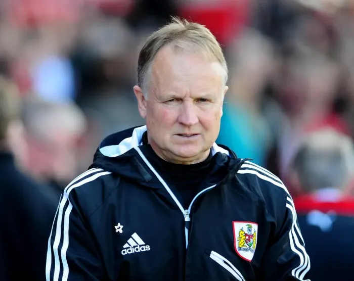 Framed Print : Sean O'Driscoll Leads Bristol City Against Huddersfield Town, 2013 Framed Print : Sean O'Driscoll Leads Bristol City Against Huddersfield Town, 2013