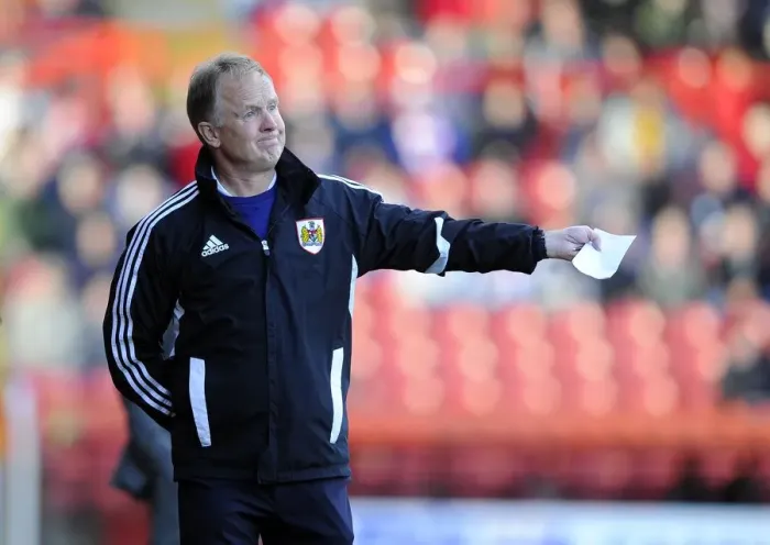 Framed Print : Sean O'Driscoll Leads Bristol City Against Oldham Athletic in Sky Bet League One, 2013 (Football Match) Framed Print : Sean O'Driscoll Leads Bristol City Against Oldham Athletic in Sky Bet League One, 2013 (Football Match)