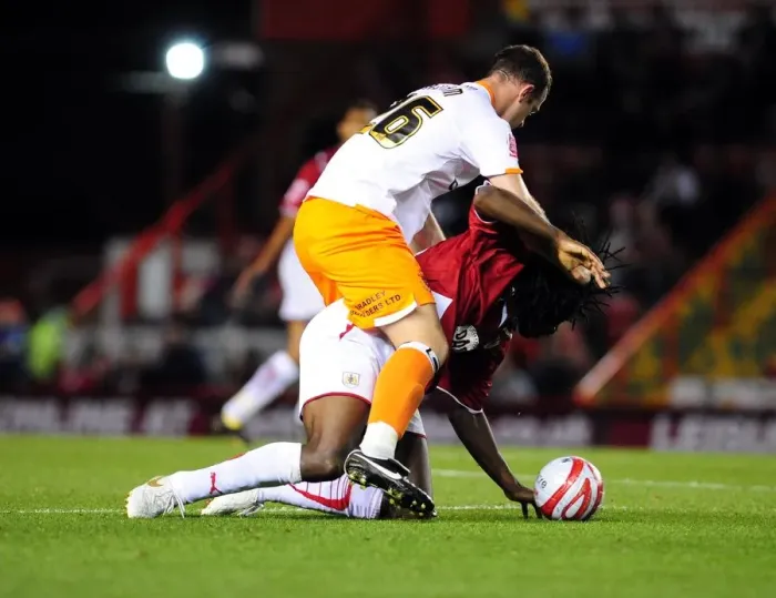Framed Print : Season 9-10 Showdown: A Thrilling Encounter - Bristol City vs Blackpool