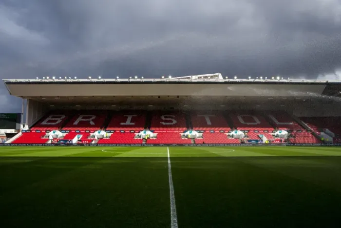 Framed Print : Sky Bet Championship Clash: Bristol City vs Burton Albion at Ashton Gate, March 2017 Framed Print : Sky Bet Championship Clash: Bristol City vs Burton Albion at Ashton Gate, March 2017
