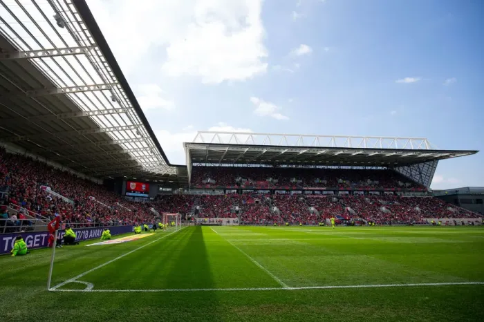 Framed Print : Sky Bet Championship Showdown: Bristol City vs Birmingham City at Ashton Gate Stadium Framed Print : Sky Bet Championship Showdown: Bristol City vs Birmingham City at Ashton Gate Stadium