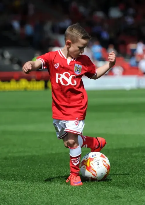 Framed Print : Sky Bet Championship Showdown: Bristol City vs Brentford at Ashton Gate Stadium (August 15, 2015)