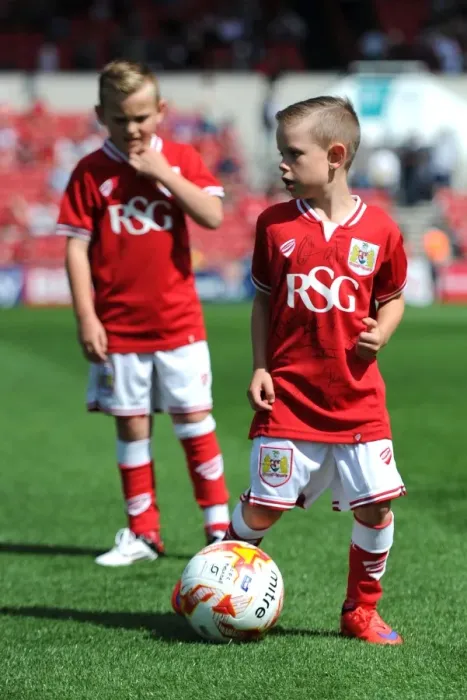 Framed Print : Sky Bet Championship Showdown: Bristol City vs Brentford at Ashton Gate Stadium (August 15, 2015) Framed Print : Sky Bet Championship Showdown: Bristol City vs Brentford at Ashton Gate Stadium (August 15, 2015)