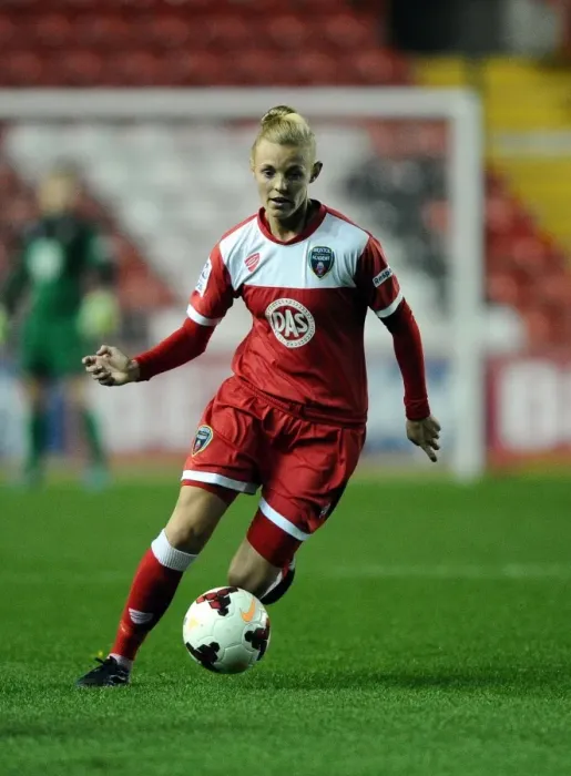 Framed Print : Sophie Ingle in Action: Thrilling Champions League Clash between Bristol Academy Women's FC and FC Barcelona at Ashton Gate