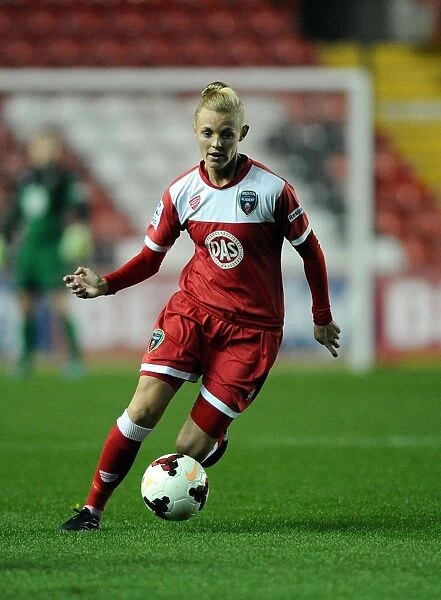 Sophie Ingle in Action: Thrilling Champions League Clash between Bristol Academy Women's FC and FC Barcelona at Ashton Gate