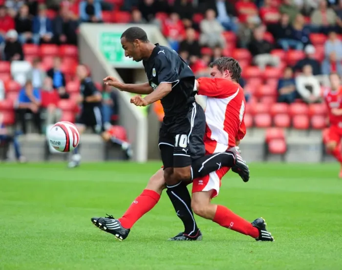 Framed Print : South West Rivalry: Bristol City vs. Cheltenham Town - Pre-Season Friendly (09-10) Framed Print : South West Rivalry: Bristol City vs. Cheltenham Town - Pre-Season Friendly (09-10)