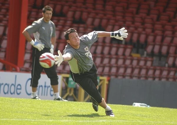 Stephen Henderson in Focus: Training with Bristol City FC (07-08)