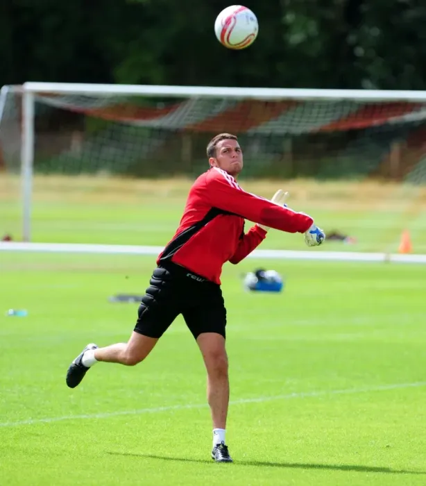 Framed Print : Stephen Henderson: Focused at Bristol City FC Pre-Season Training Framed Print : Stephen Henderson: Focused at Bristol City FC Pre-Season Training