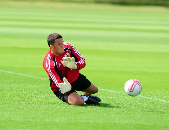 Framed Print : Stephen Henderson: Intense Focus at Bristol City FC Pre-Season Training Framed Print : Stephen Henderson: Intense Focus at Bristol City FC Pre-Season Training