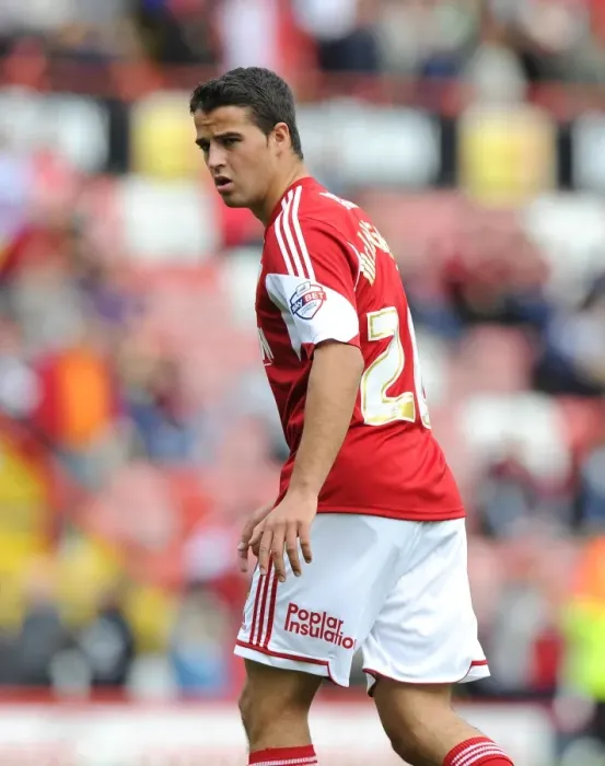 Framed Print : Stephen McLaughlin in Action: Bristol City vs Peterborough United, September 14, 2013 - Sky Bet League One Football Match at Ashton Gate