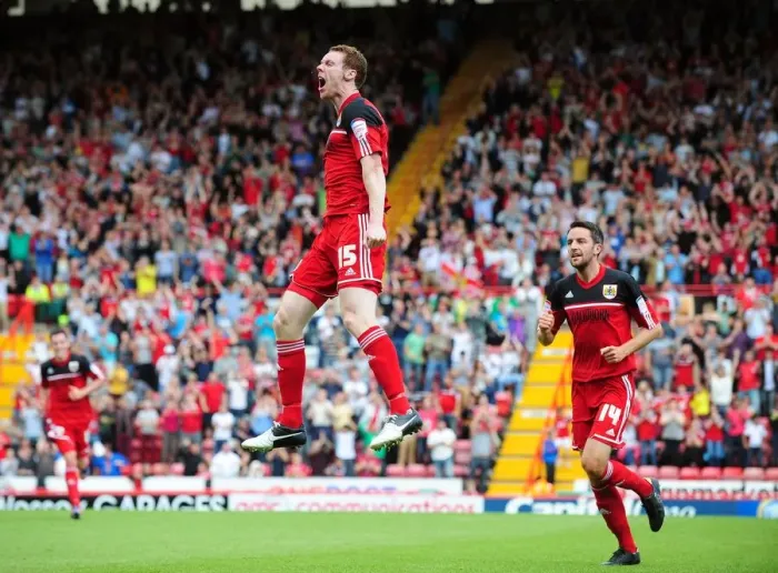 Framed Print : Stephen Pearson Scores the Opener: Bristol City vs. Cardiff City Championship Match, 2012 - Joe Meredith / Josephmeredith Photo Framed Print : Stephen Pearson Scores the Opener: Bristol City vs. Cardiff City Championship Match, 2012 - Joe Meredith / Josephmeredith Photo