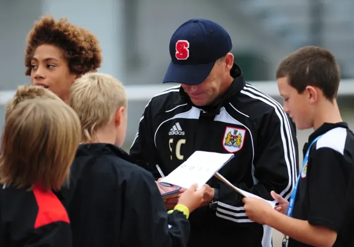 Framed Print : Steve Coppell Connects with Bristol City Academy Players: Autograph Signing Session at Training Framed Print : Steve Coppell Connects with Bristol City Academy Players: Autograph Signing Session at Training