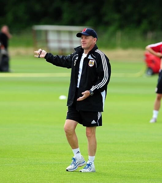 Steve Coppell: Dedicated at the Helm – Bristol City's Pre-Season Training
