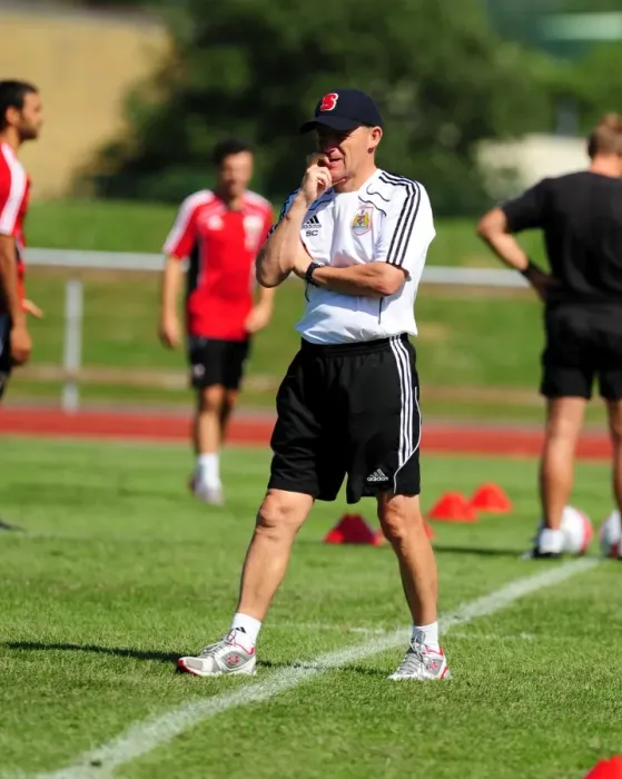 Framed Print : Steve Coppell: Intense Focus during Bristol City Training Framed Print : Steve Coppell: Intense Focus during Bristol City Training
