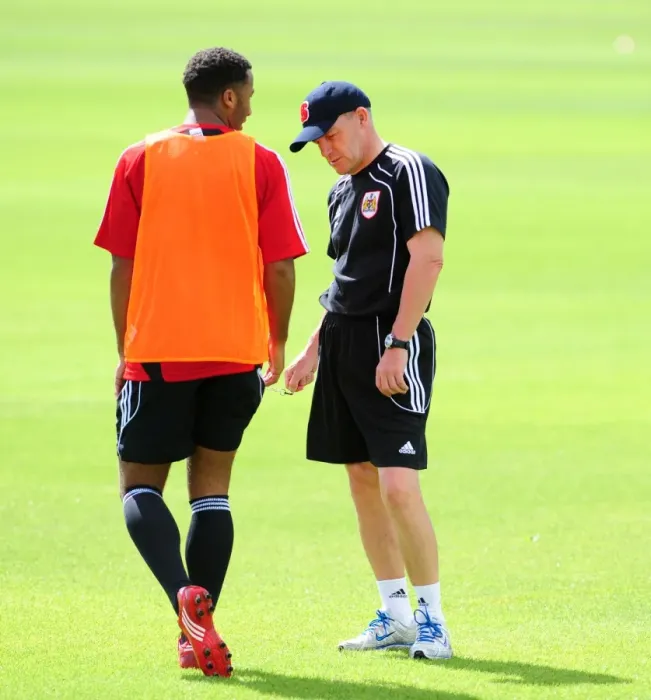 Framed Print : Steve Coppell and Nicky Maynard: Focused on Pre-Season Training at Bristol City FC Framed Print : Steve Coppell and Nicky Maynard: Focused on Pre-Season Training at Bristol City FC