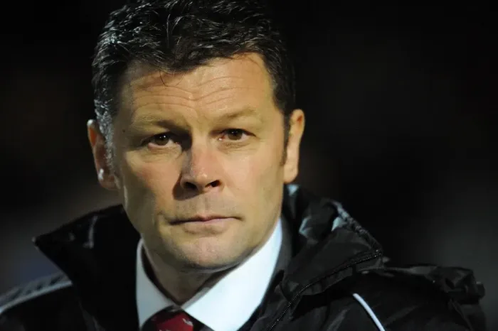 Framed Print : Steve Cotterill and Bristol City Face Yeovil Town in Sky Bet League One Clash, 10 March 2015