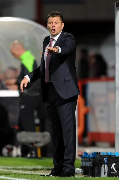 Framed Print : Steve Cotterill and Bristol City Square Off Against Cheltenham Town in Johnstone's Paint Trophy Match, October 2014 Framed Print : Steve Cotterill and Bristol City Square Off Against Cheltenham Town in Johnstone's Paint Trophy Match, October 2014