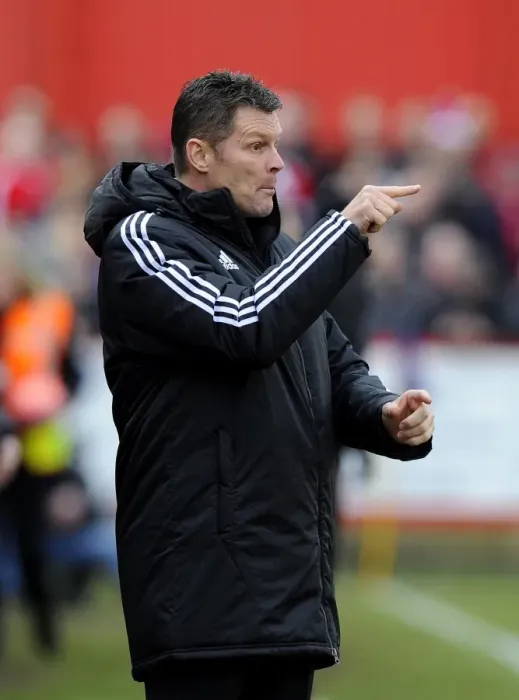 Framed Print : Steve Cotterill Inspires Bristol City in FA Cup Battle at Tamworth, December 2013