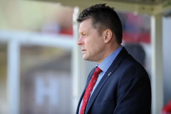Framed Print : Steve Cotterill Leads Bristol City at Crawley Town, Sky Bet League One (May 2014) Framed Print : Steve Cotterill Leads Bristol City at Crawley Town, Sky Bet League One (May 2014)