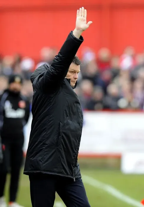 Framed Print : Steve Cotterill Leads Bristol City in FA Cup Clash at Tamworth, 08 / 12 / 2013 Framed Print : Steve Cotterill Leads Bristol City in FA Cup Clash at Tamworth, 08 / 12 / 2013