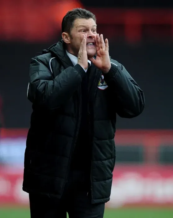 Framed Print : Steve Cotterill Leads Bristol City Against Gillingham in Sky Bet League One, March 14, 2015 Framed Print : Steve Cotterill Leads Bristol City Against Gillingham in Sky Bet League One, March 14, 2015