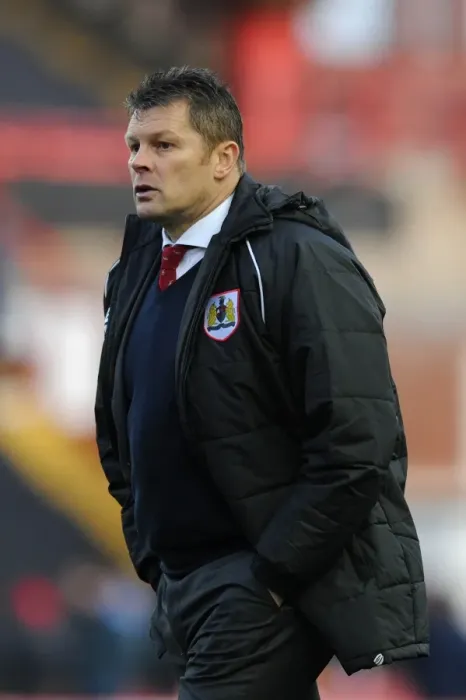 Framed Print : Steve Cotterill Leads Bristol City in Sky Bet League One Clash Against Notts County (January 10, 2015) Framed Print : Steve Cotterill Leads Bristol City in Sky Bet League One Clash Against Notts County (January 10, 2015)