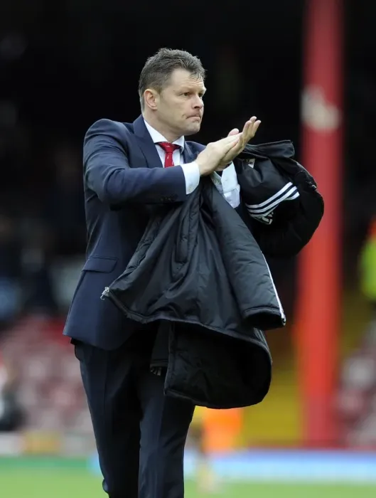 Framed Print : Steve Cotterill Leads Bristol City in Sky Bet League One Clash Against Preston North End (05-04-2014) Framed Print : Steve Cotterill Leads Bristol City in Sky Bet League One Clash Against Preston North End (05-04-2014)