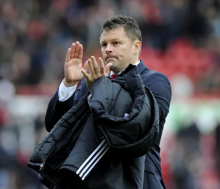 Framed Print : Steve Cotterill Leads Bristol City in Sky Bet League One Clash Against Preston North End (05-04-2014) Framed Print : Steve Cotterill Leads Bristol City in Sky Bet League One Clash Against Preston North End (05-04-2014)