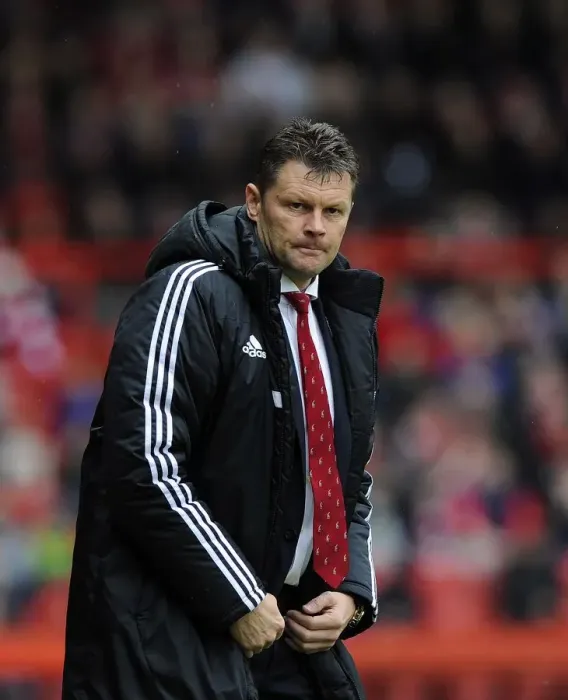 Framed Print : Steve Cotterill Leads Bristol City in Sky Bet League One Clash Against Preston North End (April 2014)