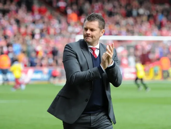 Framed Print : Steve Cotterill Leads Bristol City in Sky Bet League One Clash Against Walsall (May 2015) Framed Print : Steve Cotterill Leads Bristol City in Sky Bet League One Clash Against Walsall (May 2015)