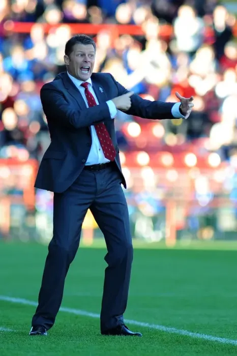 Framed Print : Steve Cotterill Leads Bristol City in Sky Bet League One Match Against Chesterfield Framed Print : Steve Cotterill Leads Bristol City in Sky Bet League One Match Against Chesterfield