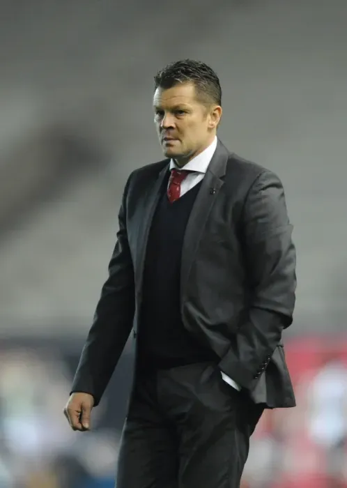 Framed Print : Steve Cotterill Leads Bristol City Against Swindon Town, April 2015