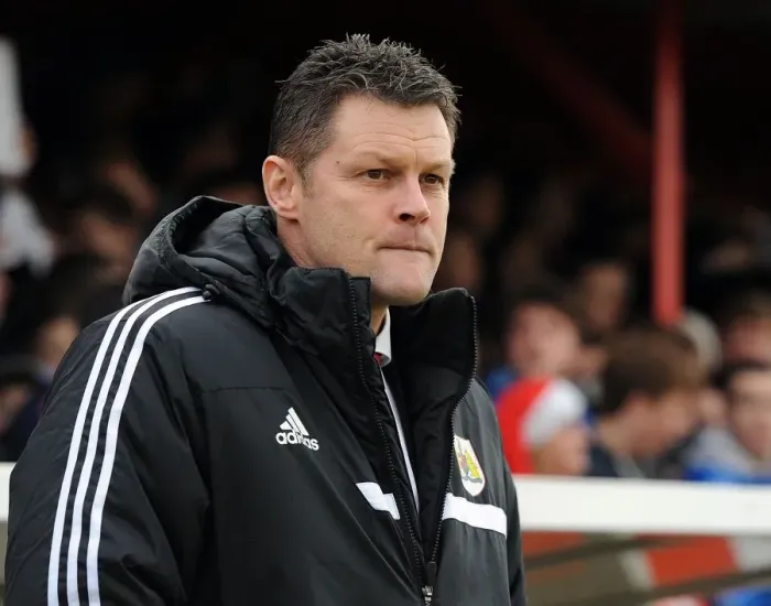 Framed Print : Steve Cotterill Rallies Bristol City in FA Cup Battle at Tamworth, December 2013