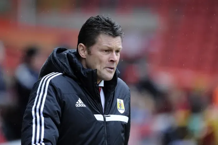 Framed Print : Steve Cotterill Rallies Bristol City in FA Cup Battle Against Watford Framed Print : Steve Cotterill Rallies Bristol City in FA Cup Battle Against Watford